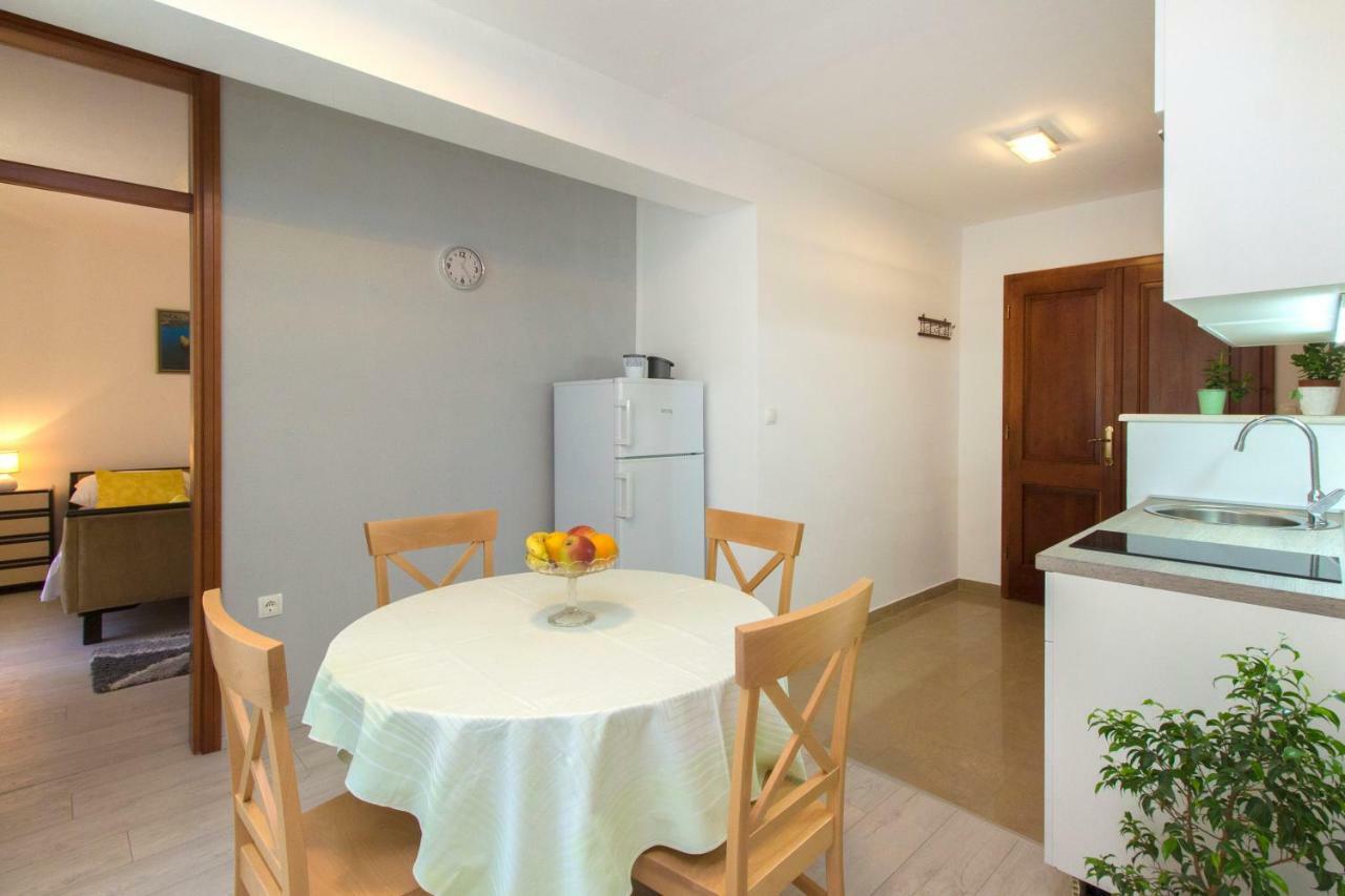 Apartman Ana Skradin Eksteriør bilde